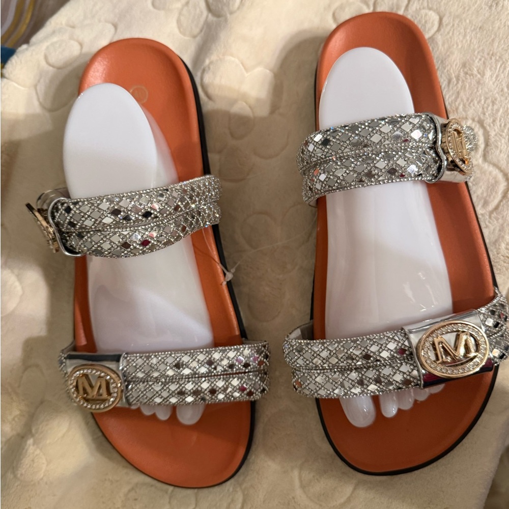 Elegant Silver Sandals with Gold Accent